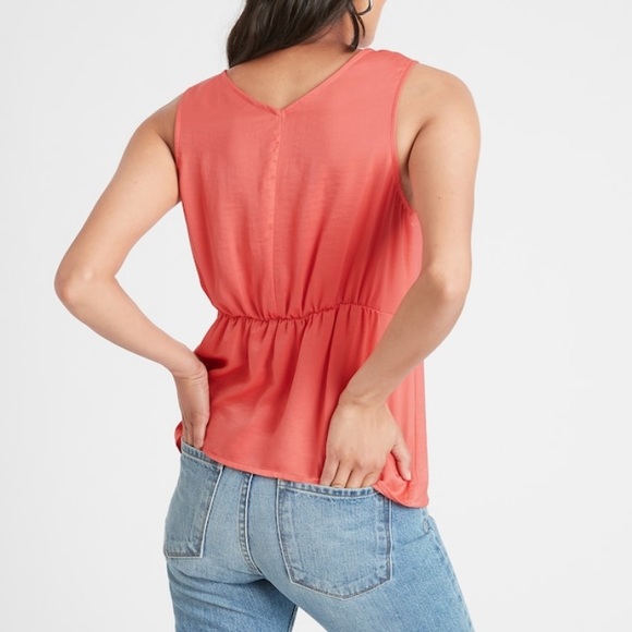 Banana Republic Button Tank - Picture 3 of 9